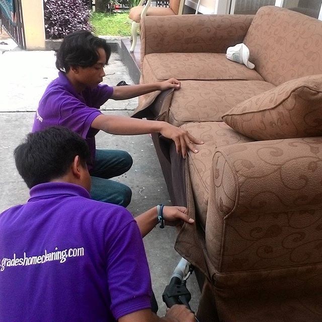 cuci sofa bekasi